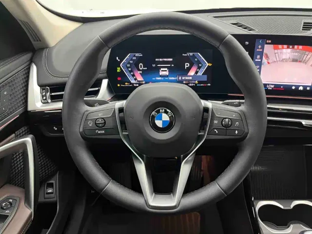 BMW X1 — Фото автомобиля 8