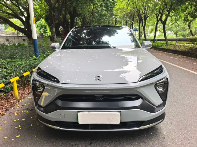 Nio EC6 — Фото автомобиля 2