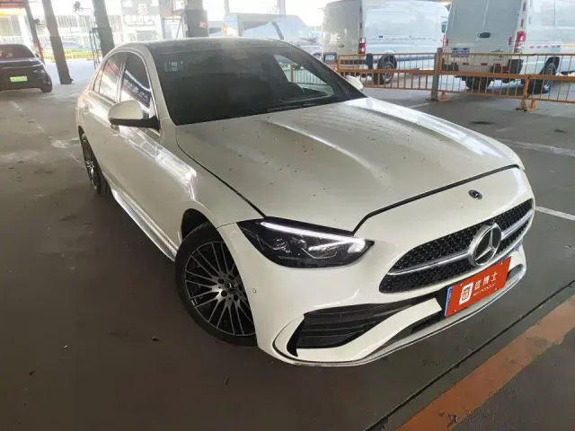 Mercedes-Benz C-Class — Фото автомобиля 2