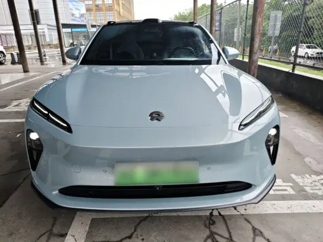 Nio ET5 Touring — Фото автомобиля 2