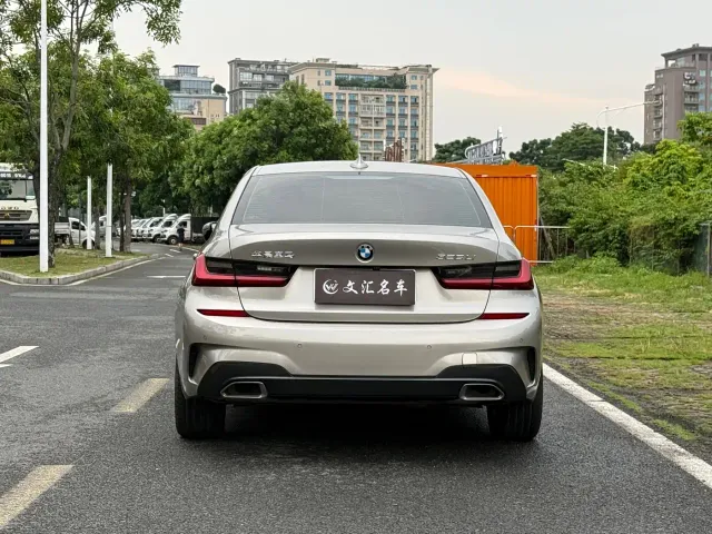 BMW 3 Series — Фото автомобиля 7