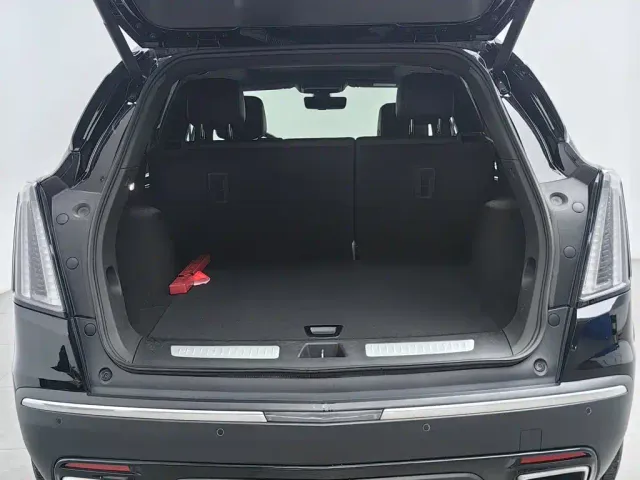 Cadillac XT5 — Фото автомобиля 16