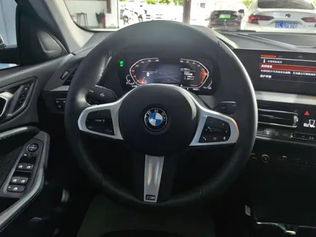 BMW 2 Series — Фото автомобиля 15
