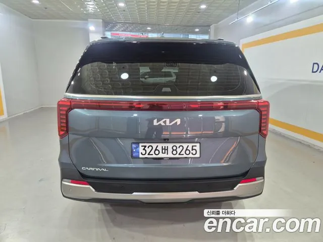 Kia Carnival 4th Gen — Фото автомобиля 6
