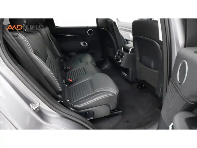 Land Rover Discovery — Фото автомобиля 8