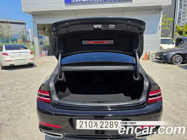 Genesis G80 RG3 — Фото автомобиля 7