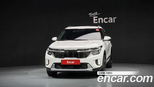 Kia Seltos Бензин 1.6 турбо 2WD — Фото автомобиля 3