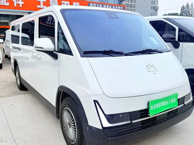 Kaven Auto Lefu 2025 Joy Ride Edition (Fu Version with Clear Windows) Aiyike 50.23KWh — Фото автомобиля 3
