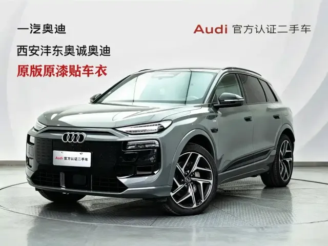 Фотография автомобиля — Audi Q6L e-tron