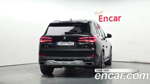 BMW X5 — Фото автомобиля 4