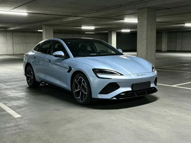 BYD Seal — Фото автомобиля 3