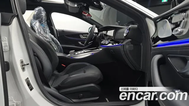 Mercedes-Benz AMG GT 4 двери 43 4MATIC+ — Фото автомобиля 25