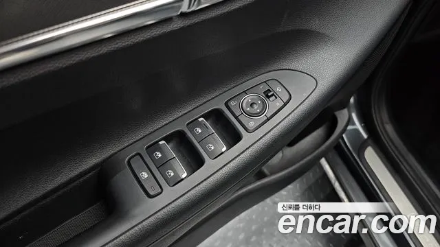 Hyundai Grandeur New — Фото автомобиля 30