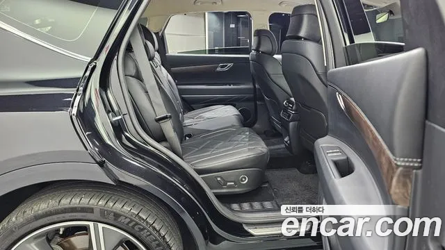 Genesis GV80 — Фото автомобиля 18