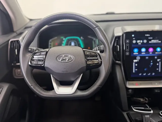 Hyundai ix35 — Фото автомобиля 12