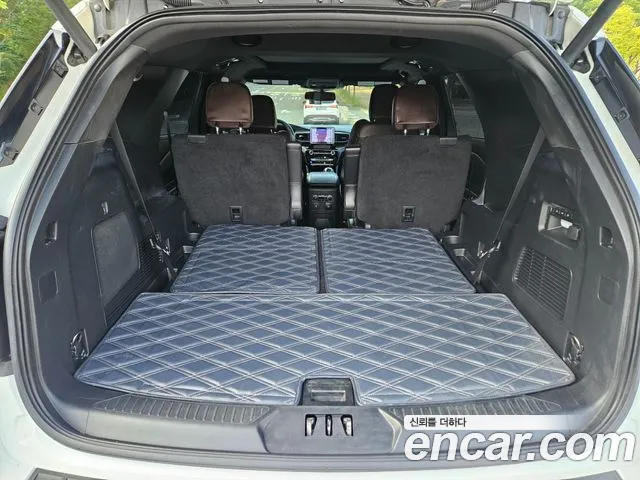 Ford Explorer Explorer 6 поколение 3.0 Platinum 4WD — Фото автомобиля 14