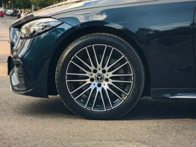 Mercedes-Benz C-Class — Фото автомобиля 13