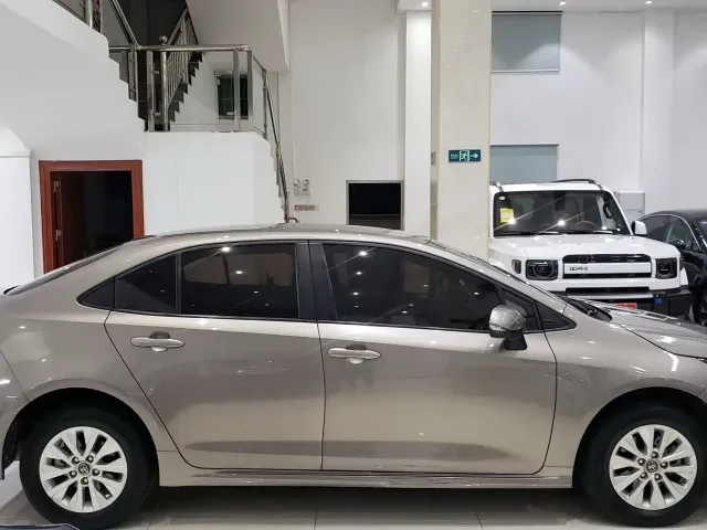 Toyota Corolla — Фото автомобиля 12