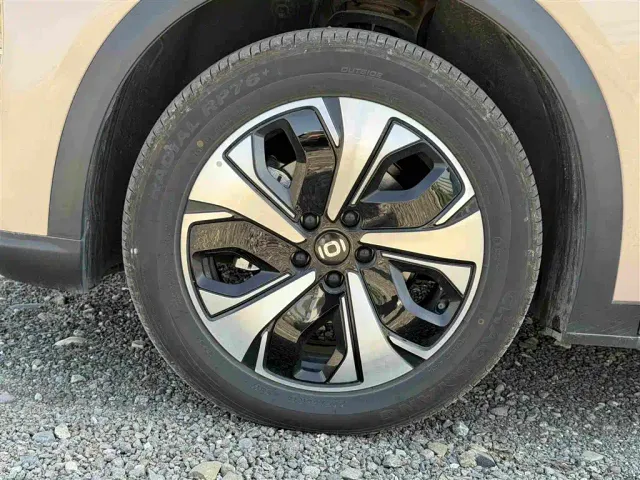 Changan Qiyuan Q05 — Фото автомобиля 14