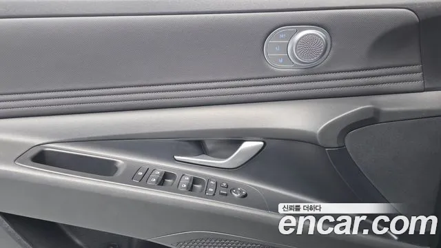 Hyundai Avante CN7 — Фото автомобиля 23