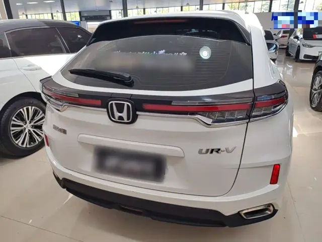 Honda UR-V — Фото автомобиля 5