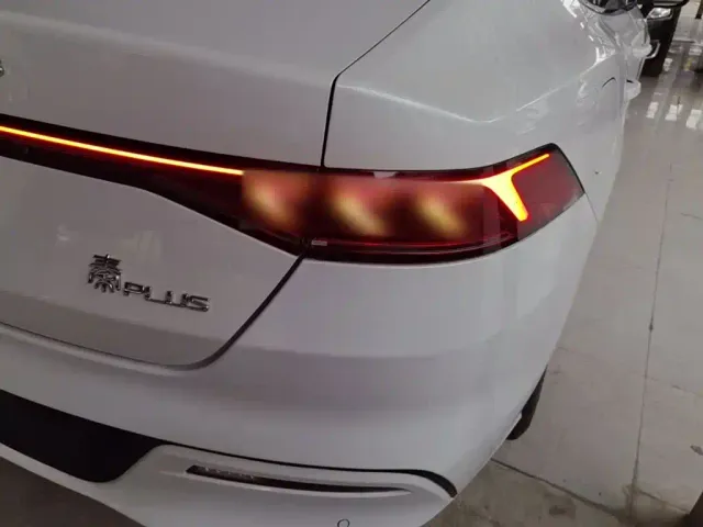 BYD Qin PLUS — Фото автомобиля 7