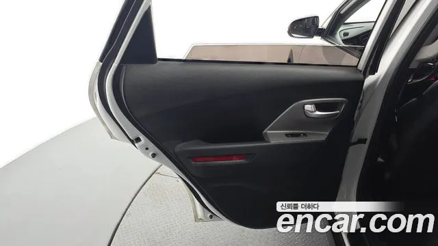 Kia Niro Niro Plus Earth — Фото автомобиля 25