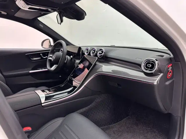 Mercedes-Benz C-Class — Фото автомобиля 11