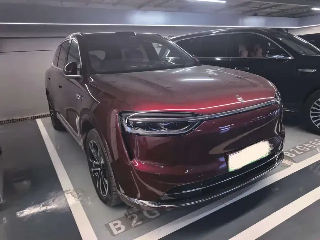 Aito M7 — Фото автомобиля 5