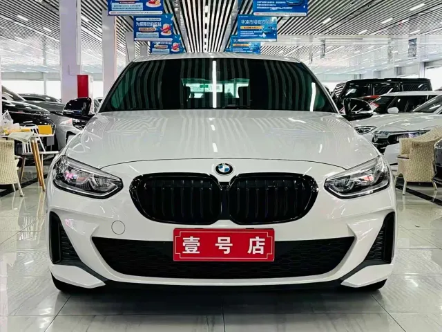 BMW 1 Series — Фото автомобиля 2