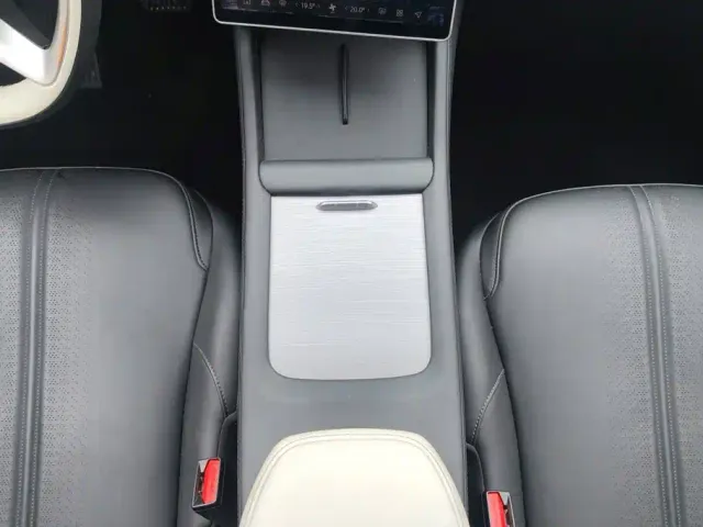 Geely Galaxy L7 — Фото автомобиля 16