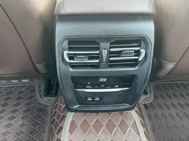 BMW 3 Series — Фото автомобиля 7