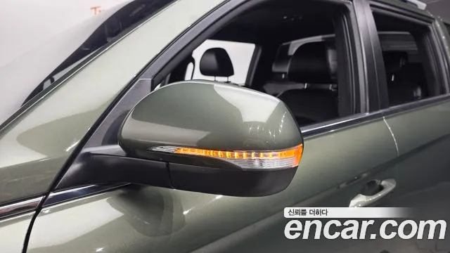 KG_Mobility_Ssangyong Rexton Новый Rexton Sport Дизель 2.2 4WD — Фото автомобиля 13