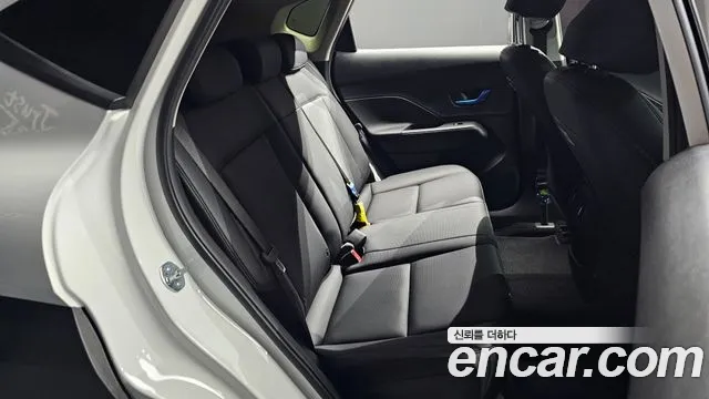 Hyundai Kona Kona (SX2) Бензин 1.6 турбо 2WD — Фото автомобиля 12