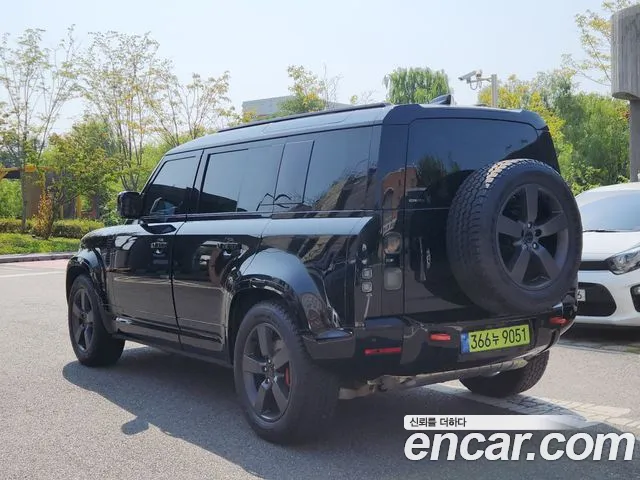 Land Rover Defender L663 — Фото автомобиля 3