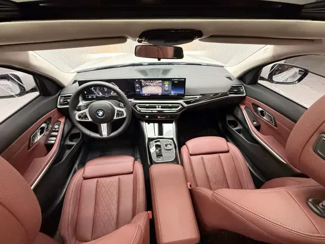 BMW 3 Series — Фото автомобиля 12