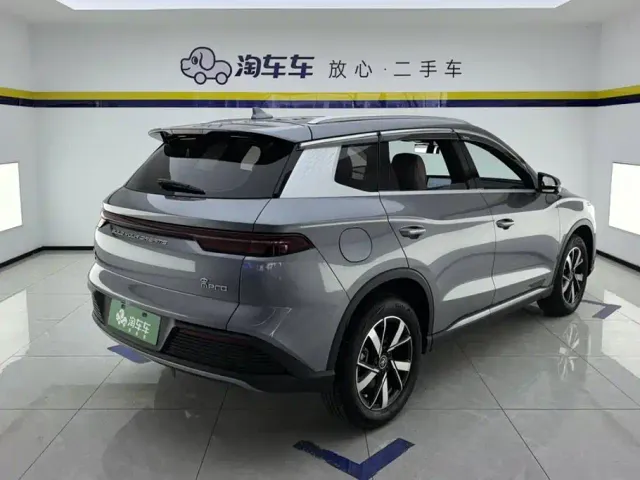 BYD Song Pro — Фото автомобиля 3
