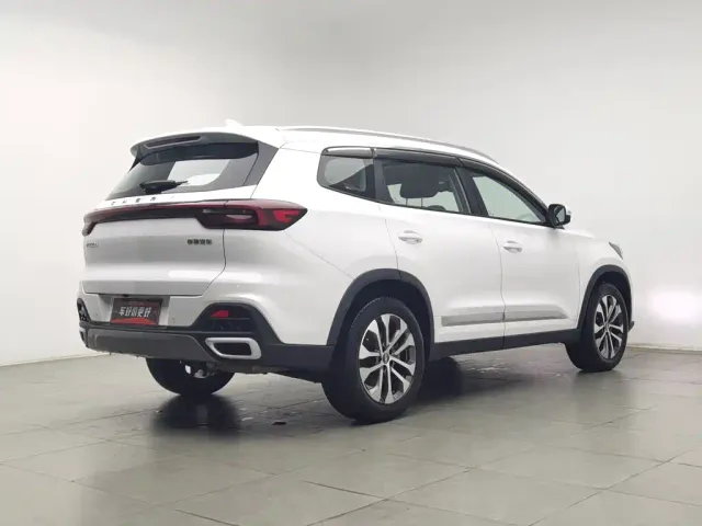 Chery Tiggo 8 — Фото автомобиля 2