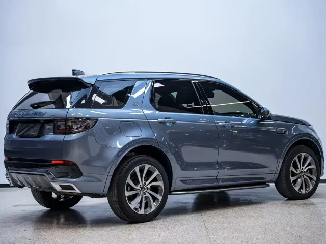 Land Rover Discovery Sport — Фото автомобиля 9