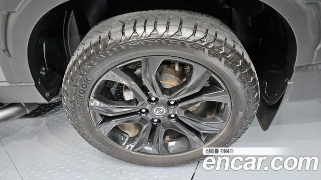 KG_Mobility_Ssangyong Rexton Новый Rexton Sport Khan Дизель 2.2 4WD — Фото автомобиля 20