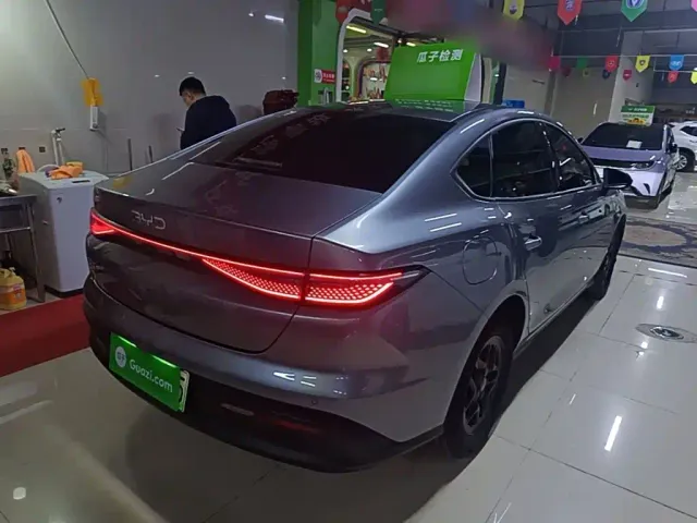 BYD Seal 05 DM-i — Фото автомобиля 6