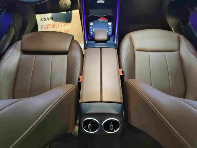 Mercedes-Benz GLB-Class — Фото автомобиля 9
