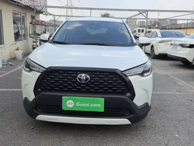Toyota Corolla Cross — Фото автомобиля 5