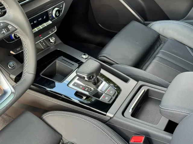 Audi Q5L — Фото автомобиля 24
