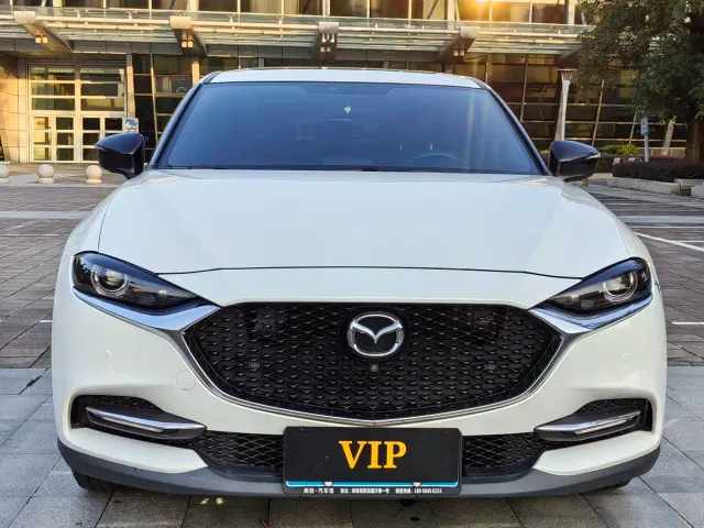 Mazda CX-4 — Фото автомобиля 2
