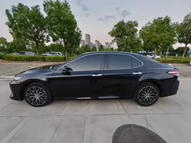 Toyota Camry — Фото автомобиля 4