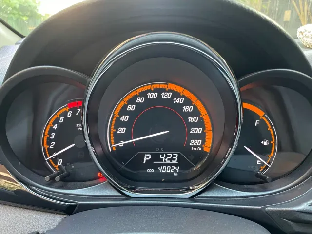 Toyota YARiS L Zhi Xuan — Фото автомобиля 9
