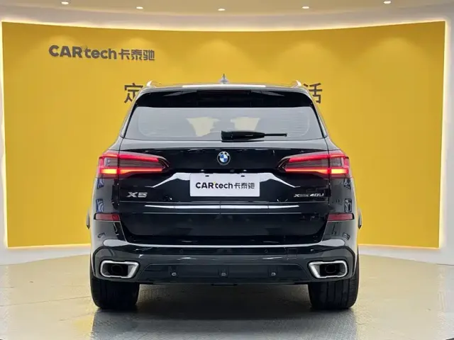 BMW BMW X5 2022 Facelift xDrive 40Li M Sport Package — Фото автомобиля 5