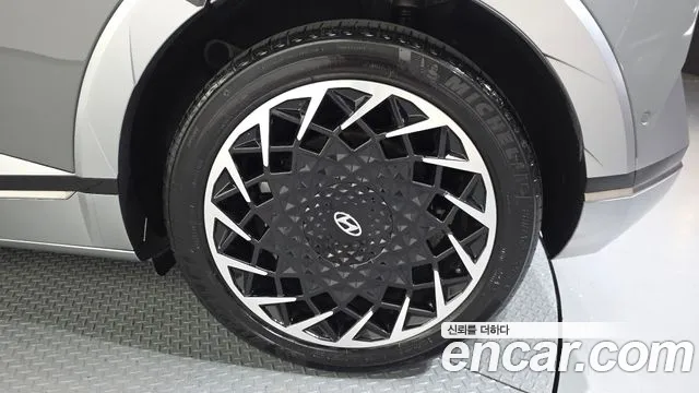 Hyundai Ioniq5 Ioniq5 Long Range AWD — Фото автомобиля 20
