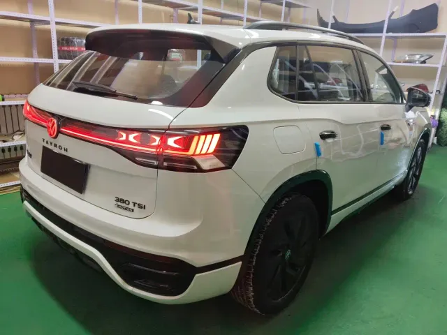 Volkswagen Tayron 2023 380TSI 4WD R-Line High-Performance Edition — Фото автомобиля 7
